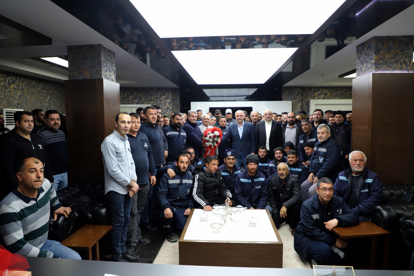 Çalışanlara Yüzleri Güldüren Maaş Artışı